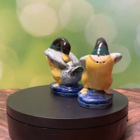 Vintage 1940-1950s Duck or Geese Salt & Pepper Shakers - Picture 2 of 7
